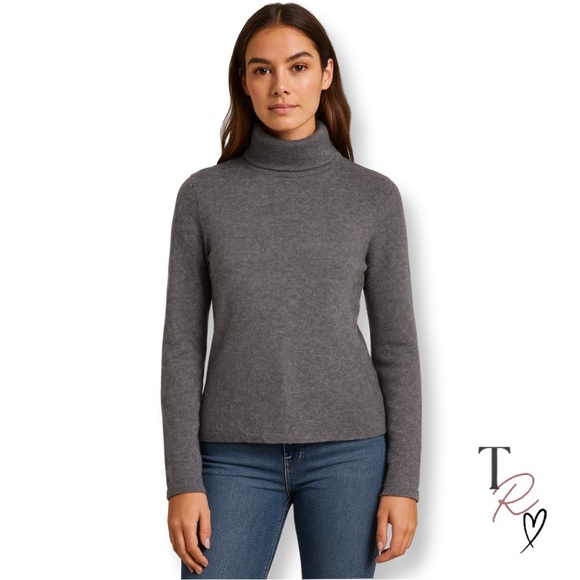 Aritzia Babaton The Group Lewis Classic Gray Turtleneck Sweater Size Large - Picture 1 of 10